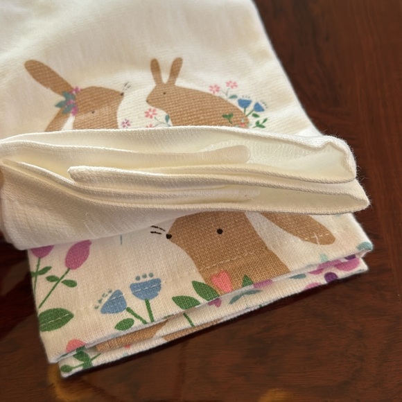 100% Cotton Easter Hand Towel Bundle *NWT* - Picture 3 of 12